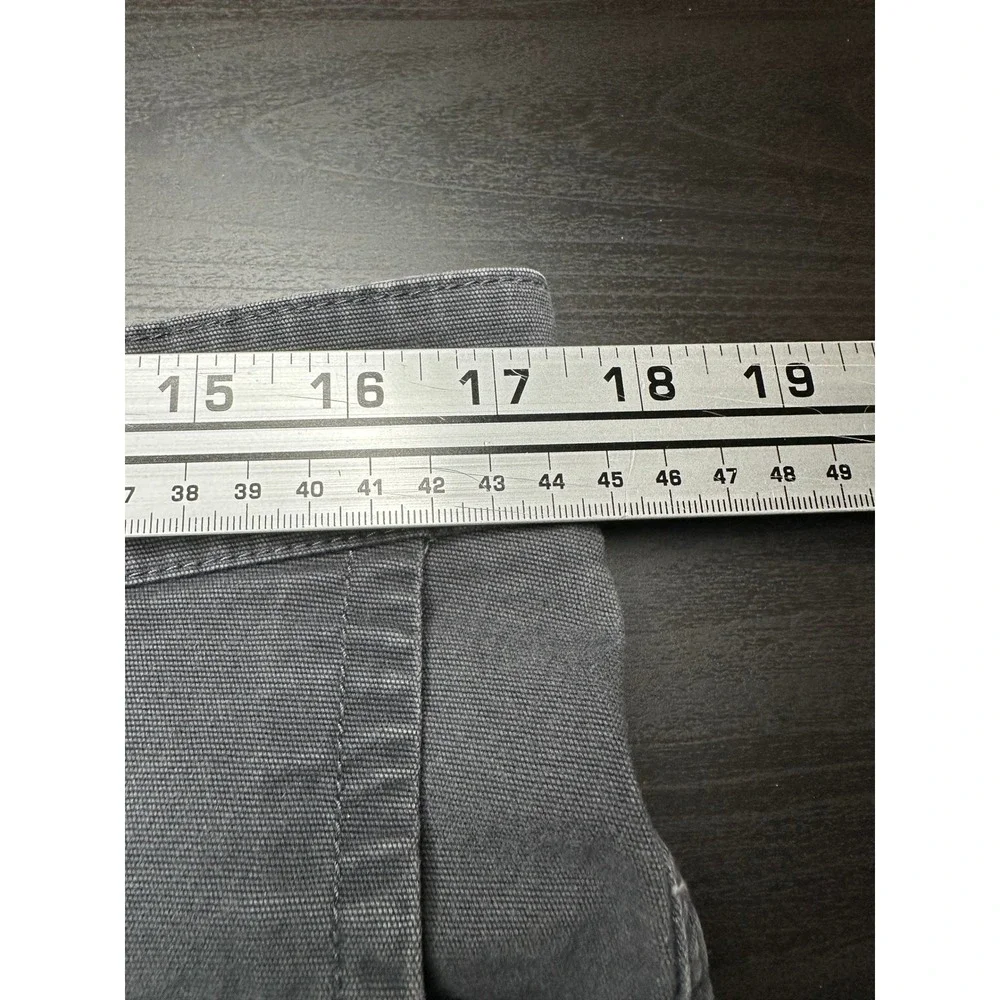 Lee Utility Shorts Women size 14 Medium Gray Mid-rise Stretch Cotton Cargo